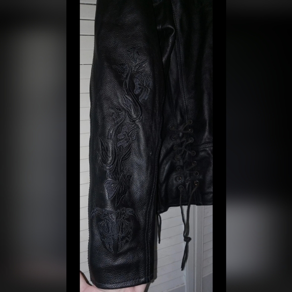 Xelement XS2030 Women's 'Gemma' Solid Black Leather Embroidered Jacket - Large - Picture 16 of 16